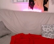 helencruse is a 21 year old female webcam sex model.