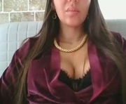 luxefresh is a 27 year old female webcam sex model.