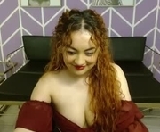 amara_rousee is a 33 year old female webcam sex model.