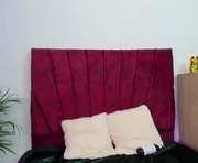 iizuune_croft is a 27 year old female webcam sex model.