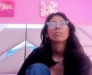 naomi_sara is a  year old female webcam sex model.