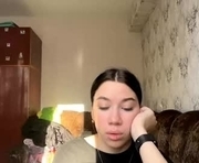 marquittamelia is a 18 year old female webcam sex model.