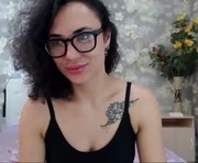 shinaryeny is a 19 year old female webcam sex model.