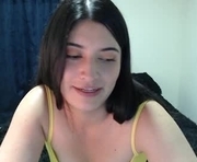 goldencandycotton is a 23 year old female webcam sex model.