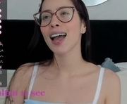 nikki_pabon is a  year old female webcam sex model.