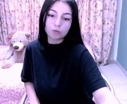 luna_blue12 is a 18 year old female webcam sex model.