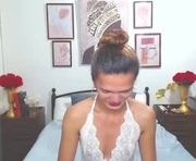 diense17 is a 34 year old shemale webcam sex model.