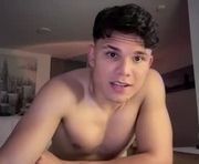 chris_argent is a 21 year old male webcam sex model.