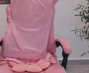totoro_09 is a 26 year old female webcam sex model.