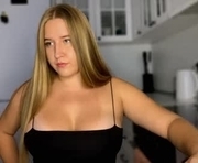 melissalii is a 19 year old female webcam sex model.