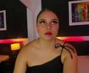 zendayaroux is a 23 year old female webcam sex model.