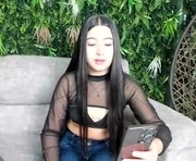 isabella_kovaa is a 18 year old female webcam sex model.