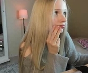 s0ftlyblessed is a 18 year old female webcam sex model.