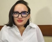 lashundamciver is a 20 year old female webcam sex model.