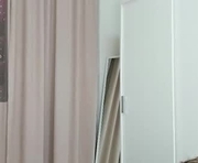 glamcassie is a 23 year old female webcam sex model.