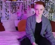 ssugarrush is a 18 year old female webcam sex model.