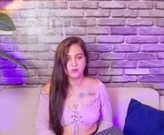 _ivone is a 23 year old female webcam sex model.