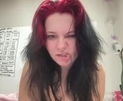 zoomrabbit is a  year old female webcam sex model.