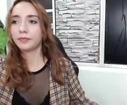 ariadne28_ is a  year old female webcam sex model.
