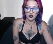 annyfreyr is a 34 year old female webcam sex model.