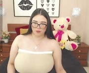 beautty_pink is a  year old female webcam sex model.
