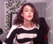 naugthy_ela is a 22 year old female webcam sex model.