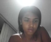 redheart669 is a  year old female webcam sex model.