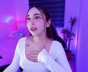 anniebrie is a 21 year old female webcam sex model.