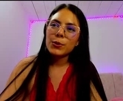 imsweethope is a 24 year old female webcam sex model.