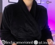linda_cameron is a 23 year old female webcam sex model.