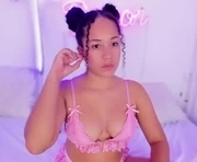 evatopson is a 26 year old female webcam sex model.
