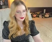 lavender_tender is a 26 year old female webcam sex model.