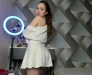aurorasoul_ is a 19 year old female webcam sex model.