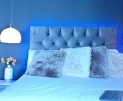 elisapeters is a 22 year old female webcam sex model.