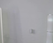mia_ll1 is a  year old female webcam sex model.