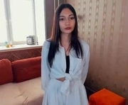 dust_and_seecret is a 18 year old female webcam sex model.