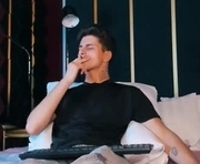 jack__wan is a 18 year old male webcam sex model.