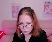 anny_twelvetrees is a  year old female webcam sex model.