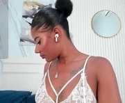 afro_luna is a 22 year old female webcam sex model.