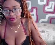 luciana_moraine is a 32 year old female webcam sex model.