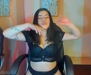 dakota_1224 is a  year old female webcam sex model.