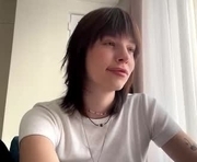 pegkopay is a 18 year old female webcam sex model.