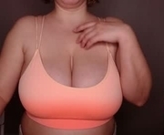 gentle__woman is a 29 year old female webcam sex model.