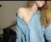 violetplath is a 33 year old female webcam sex model.