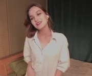 tempt_for_you is a 18 year old female webcam sex model.