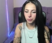 alisson_mills is a  year old female webcam sex model.