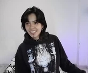 zafira_raven is a  year old female webcam sex model.