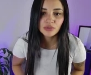 julieta92_ is a 33 year old female webcam sex model.