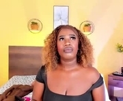 violettgomez_93 is a 32 year old female webcam sex model.