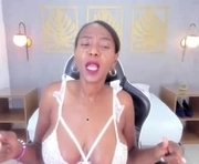 coral_15_ is a  year old female webcam sex model.